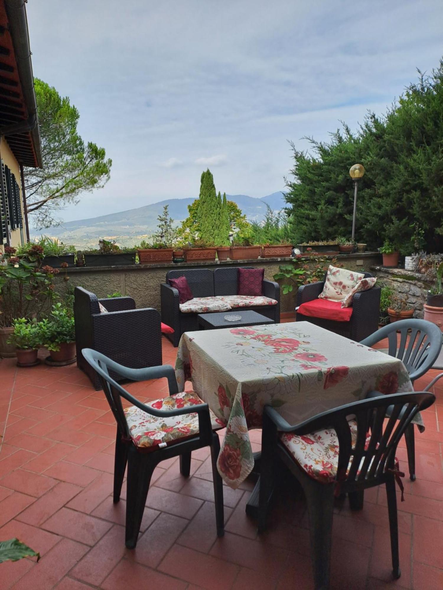 B&B La Dimora Di Alida Fiesole Exterior photo